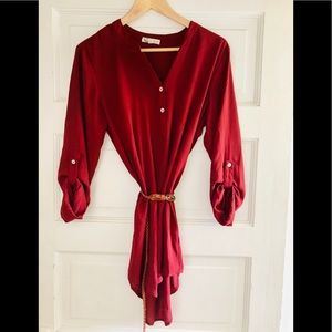 Burgundy tunic dress with buttons and belt